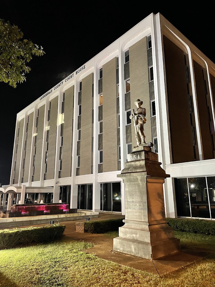Lauderdale County Court House