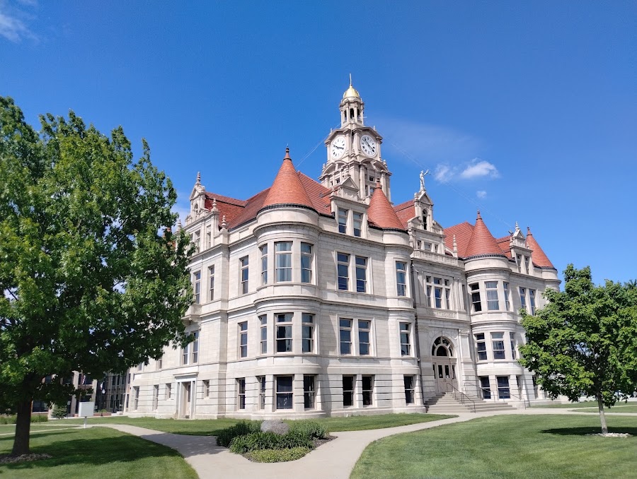 Dallas County Courthouse